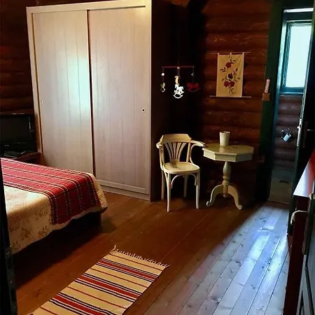 365 Private Log House *